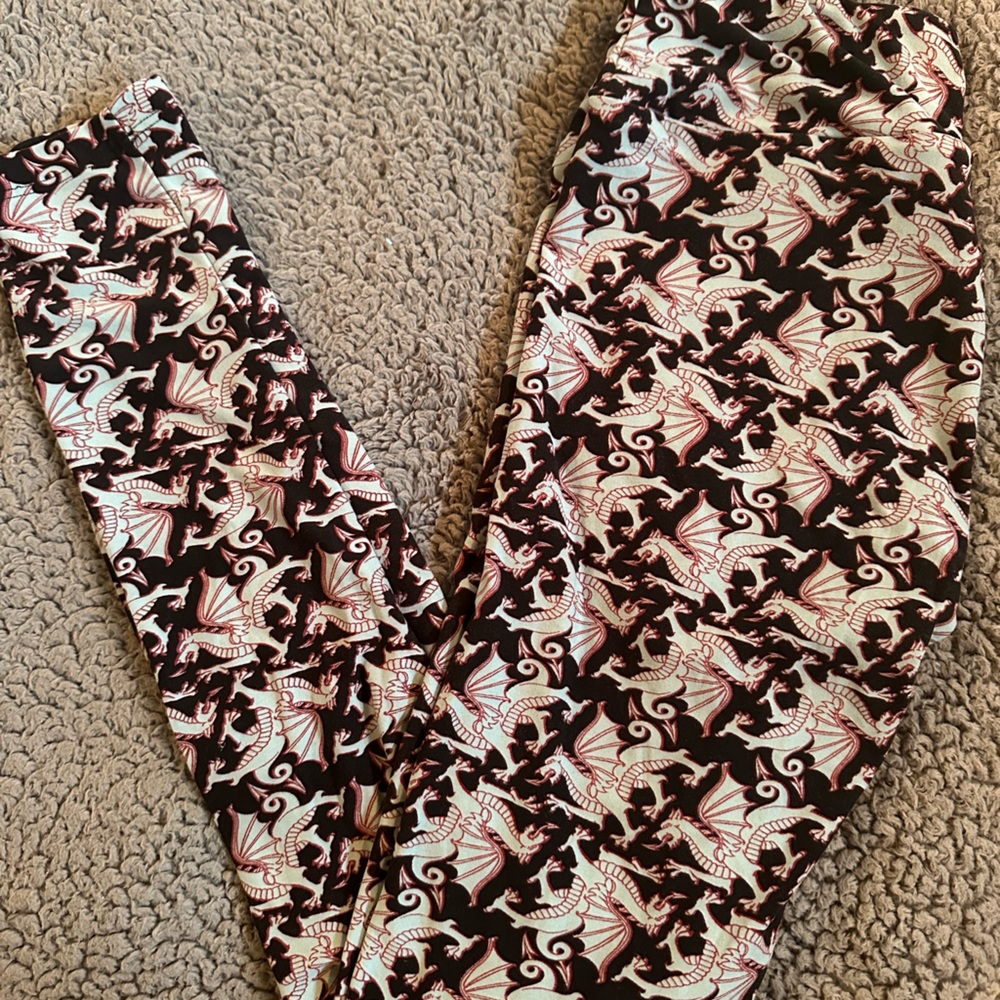 LuLaRoe OS Dragon Patterned Black and Grey Leggings